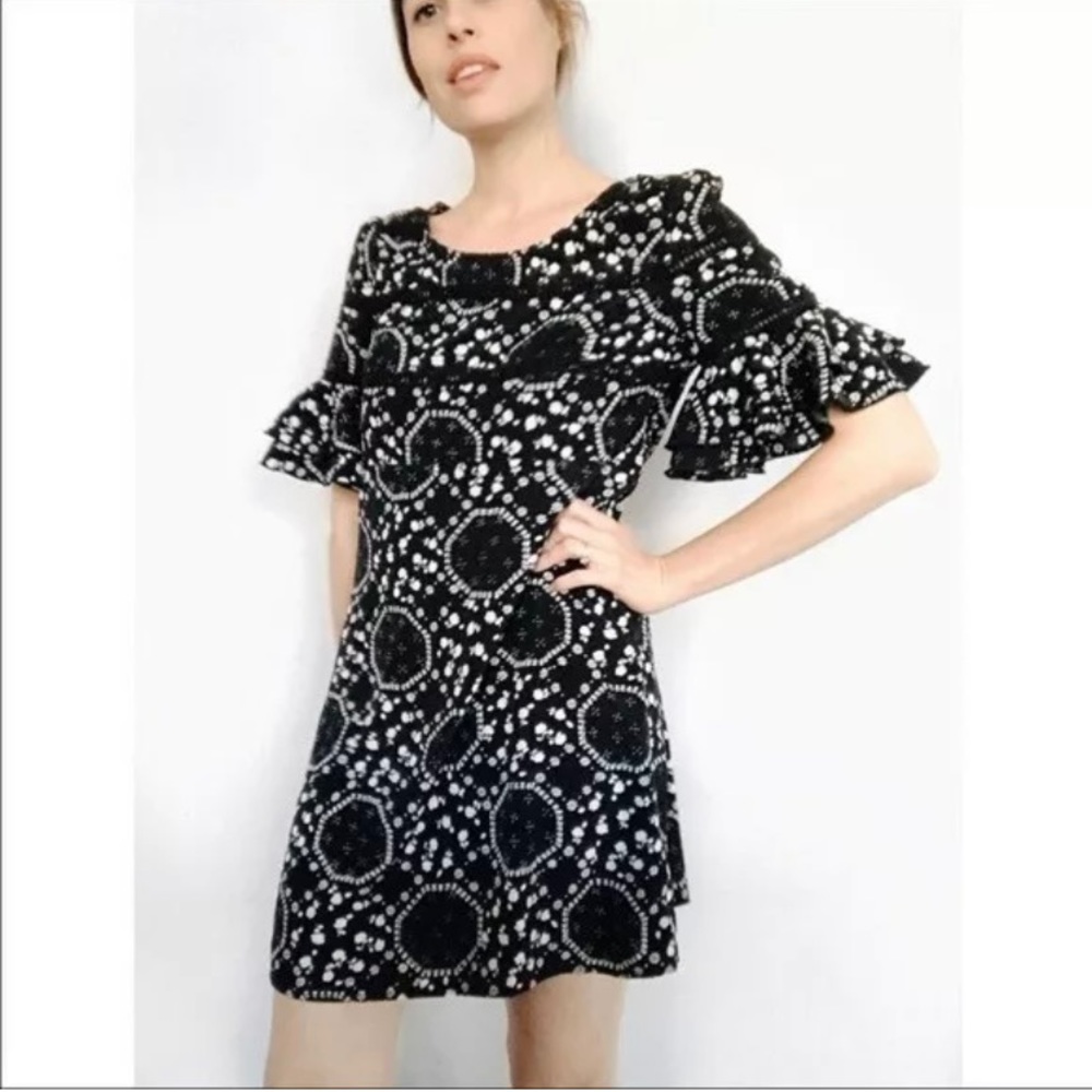 Free People Black Ruffle Sleeve Dress White Floral Pattern Size 2